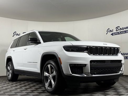 Used 2024 Jeep Grand Cherokee L Limited w/ Luxury Tech Group II image 5