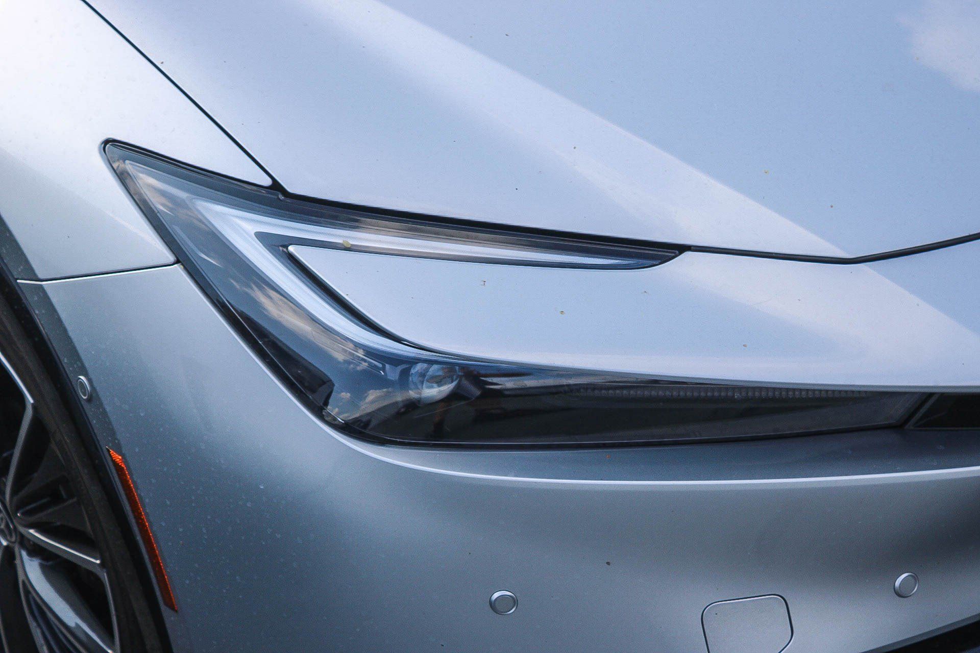Used 2024 Toyota Prius Limited w/ Limited Premium Package FWD image 2