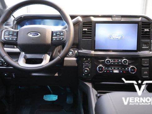 New 2026 Ford F350 Lariat w/ Chrome Package image 20