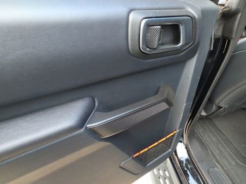 Used 2023 Ford Bronco Raptor image 16