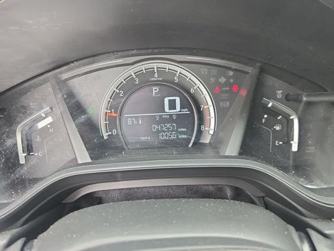 Used 2017 Honda CR-V LX image 14