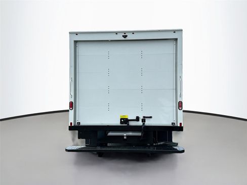 New 2024 Chevrolet Express 4500 w/ Power Convenience Package image 6