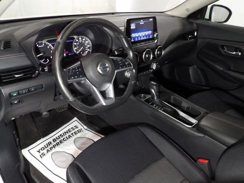 Used 2021 Nissan Sentra SV image 10