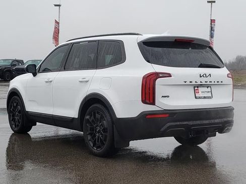 Used 2022 Kia Telluride EX w/ EX Premium Package image 8