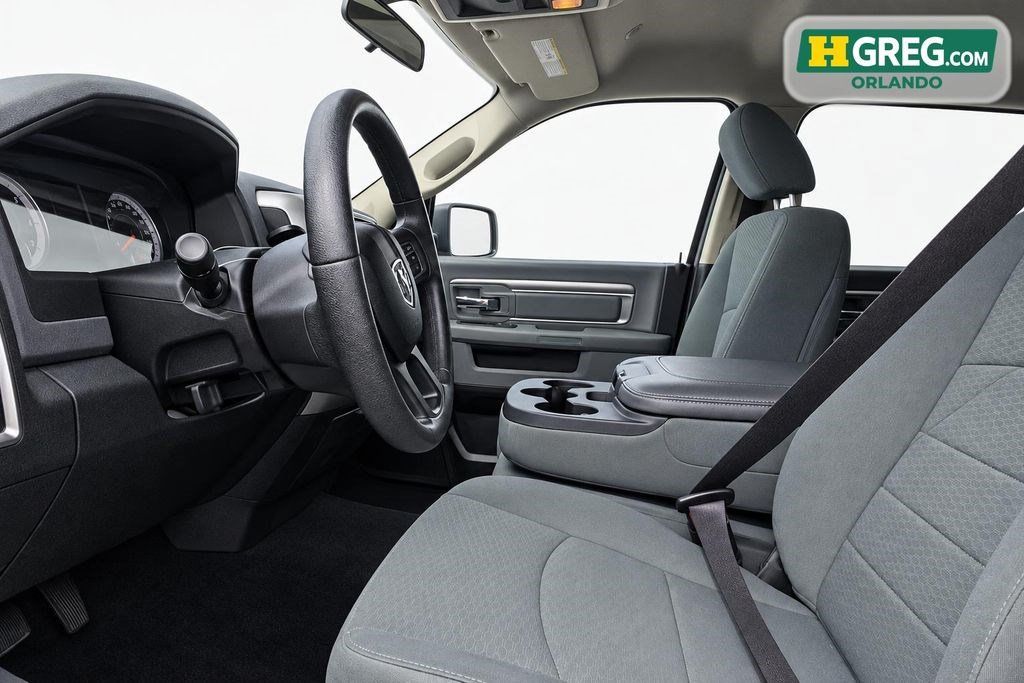 Used 2020 RAM 1500 Classic SLT AWD/4WD image 10