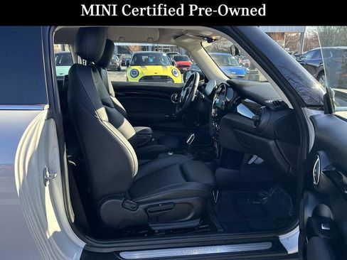 Used 2022 MINI Cooper SE image 27