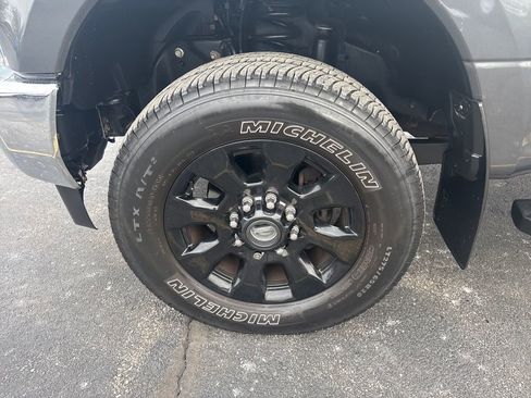 Used 2019 Ford F250 Lariat w/ Lariat Ultimate Package image 13