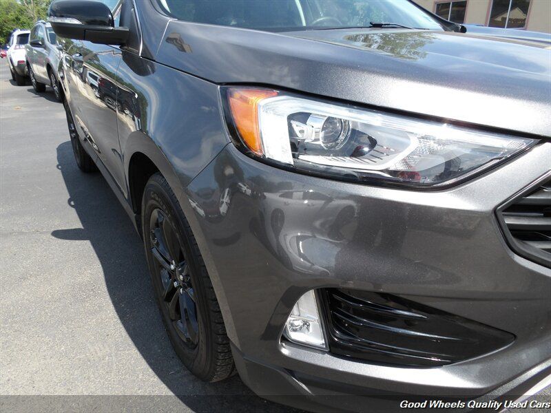 Used 2020 Ford Edge SEL w/ Convenience Package AWD/4WD image 10