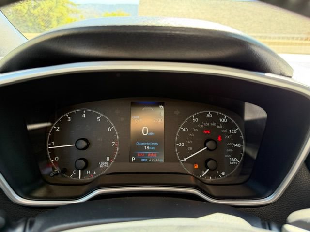 Used 2024 Toyota Corolla SE w/ SE Package FWD image 12