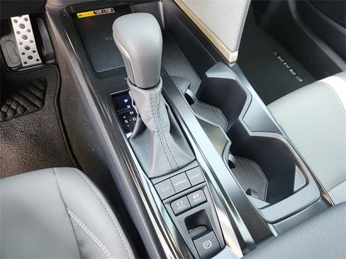 New 2026 Toyota Camry SE image 16