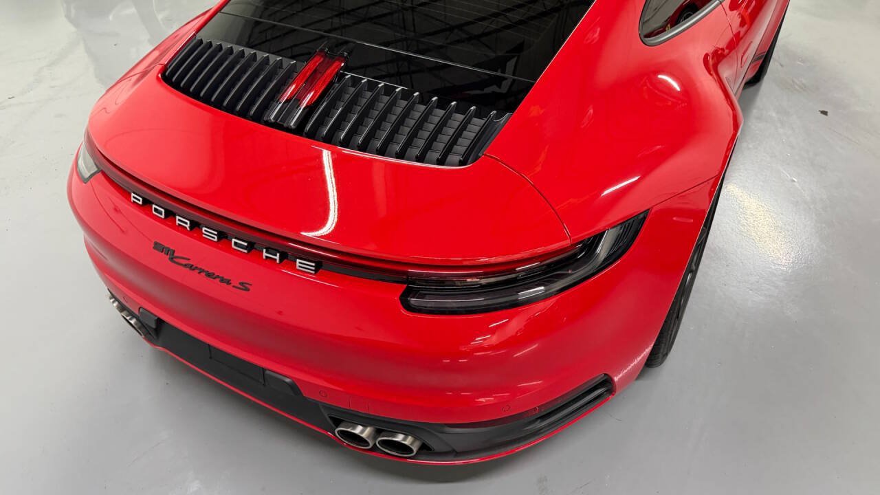 Used 2020 Porsche 911 Carrera S RWD image 11