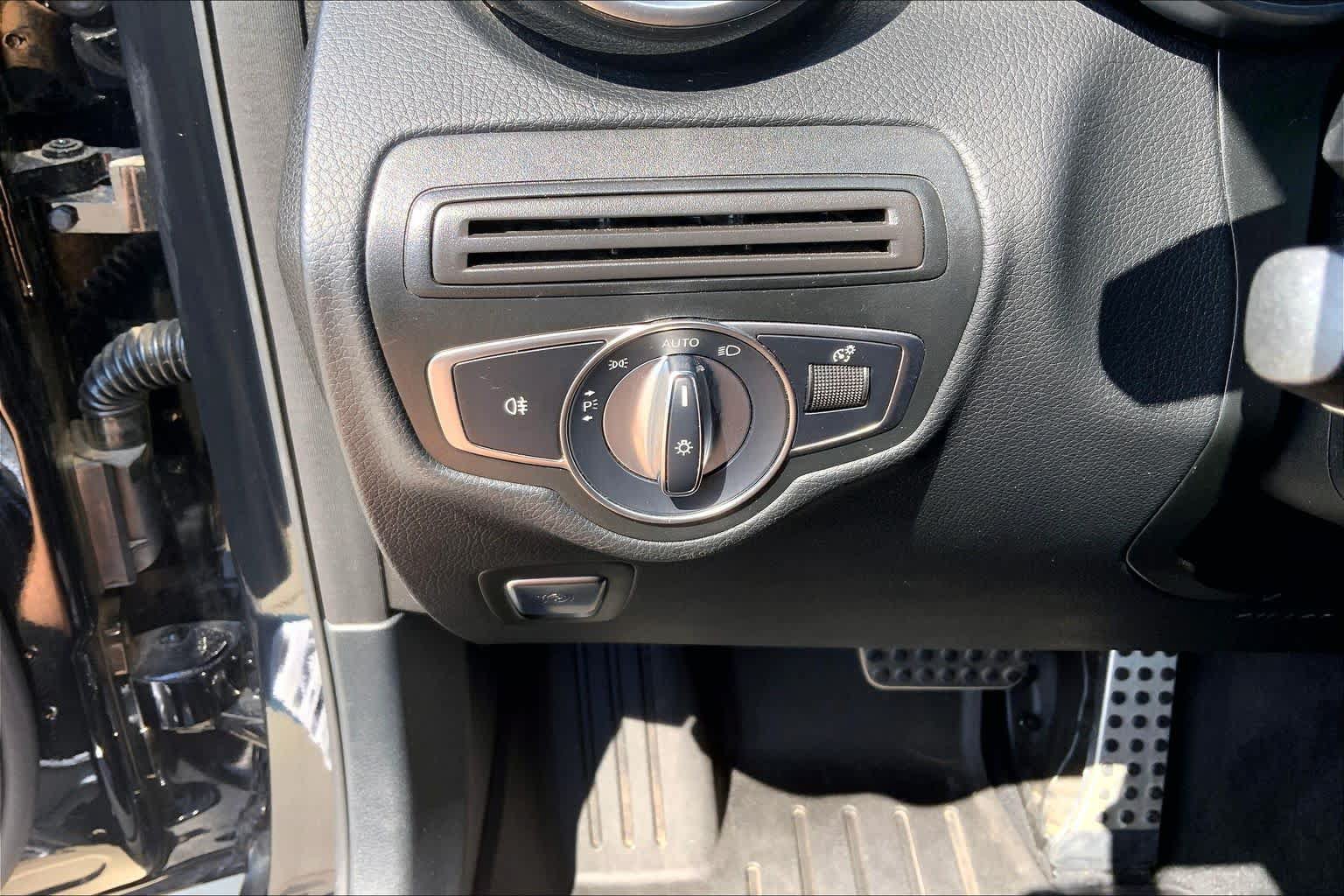 Used 2018 Mercedes-Benz GLC 63 AMG S image 31