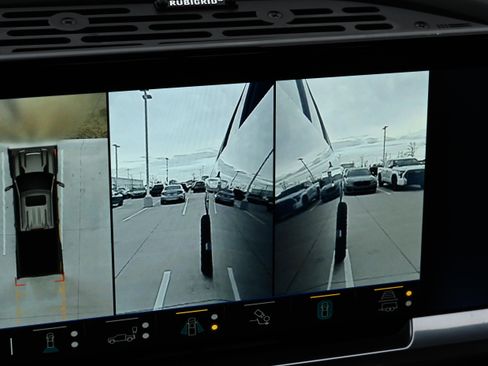 Used 2024 Chevrolet Silverado 2500 High Country w/ High Country Premium Package image 39