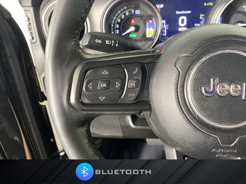 Used 2023 Jeep Wrangler Unlimited w/ Cold Weather Group AWD/4WD image 23
