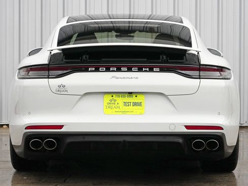 Used 2021 Porsche Panamera w/ Premium Package image 11
