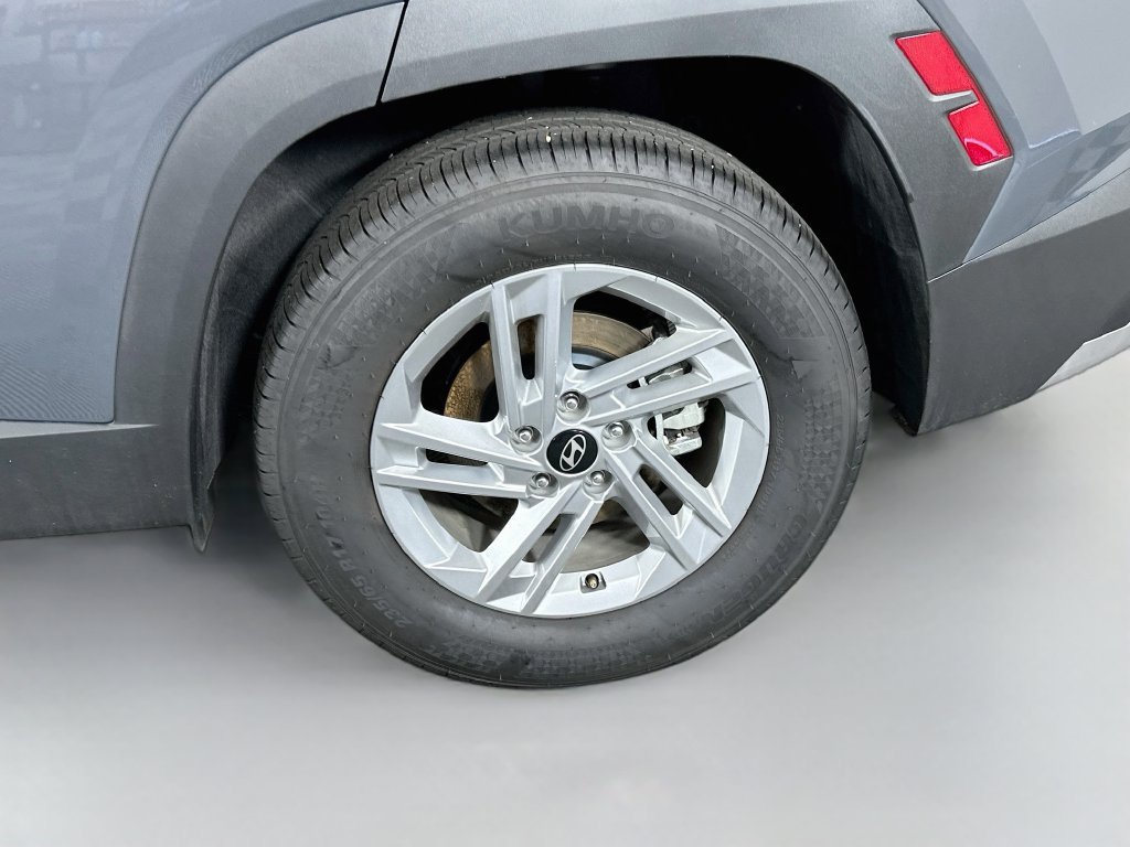 Used 2026 Hyundai Tucson SE FWD image 27