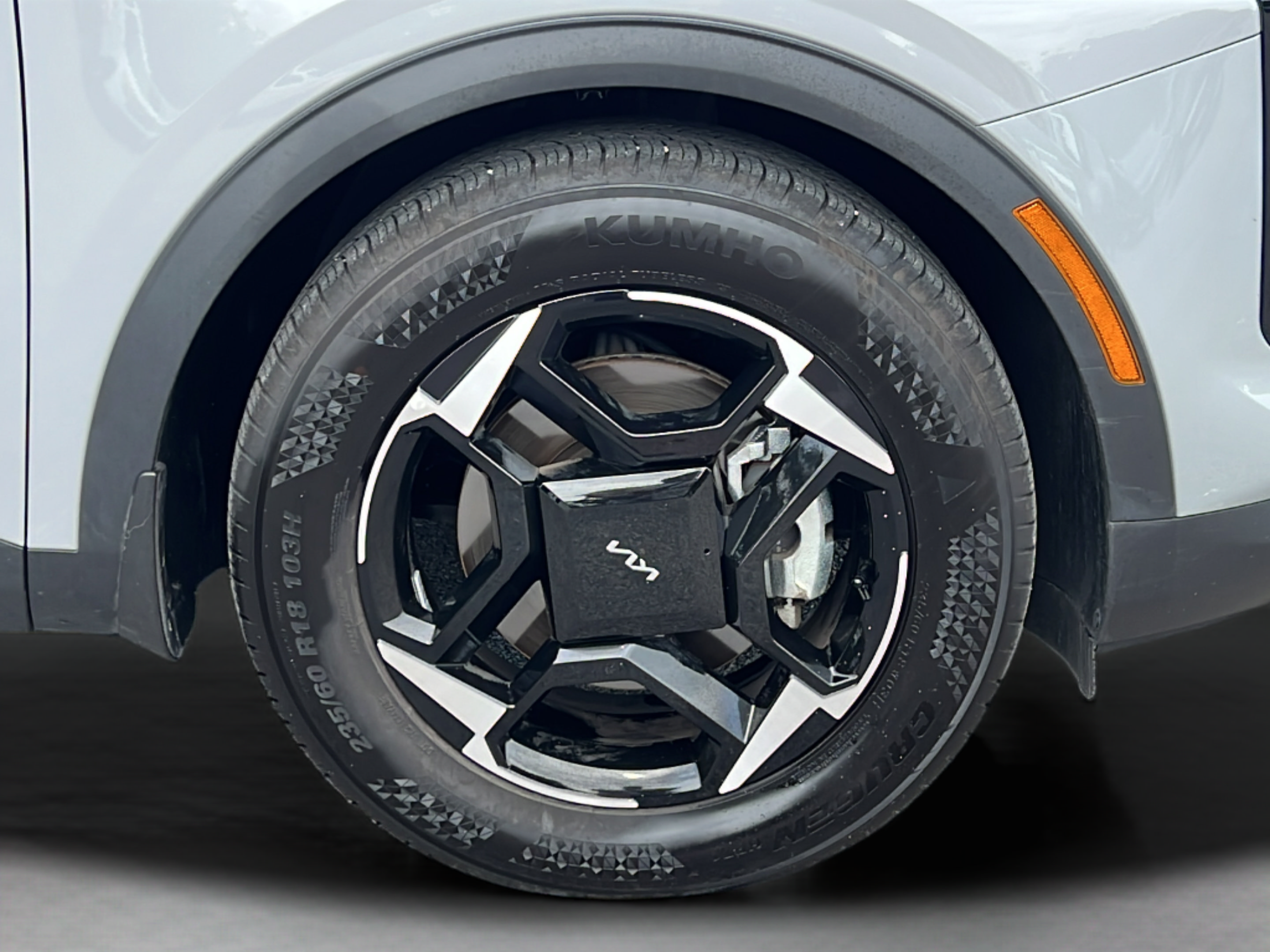 Certified 2026 Kia Sportage EX FWD image 25