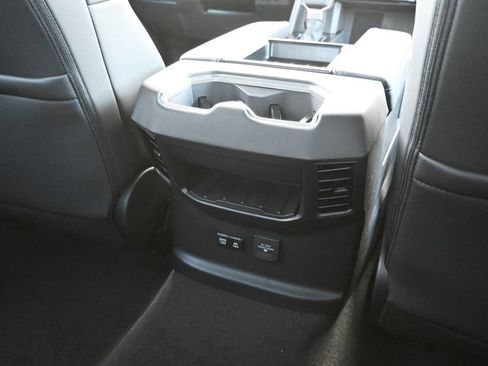 New 2026 Toyota Tundra Limited AWD/4WD image 15
