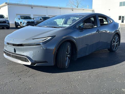 New 2026 Toyota Prius XLE image 3