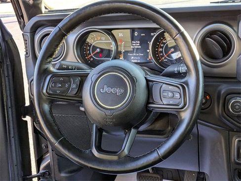 Used 2020 Jeep Wrangler Unlimited Sport S image 21