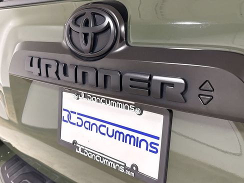 Used 2020 Toyota 4Runner TRD Pro AWD/4WD image 27