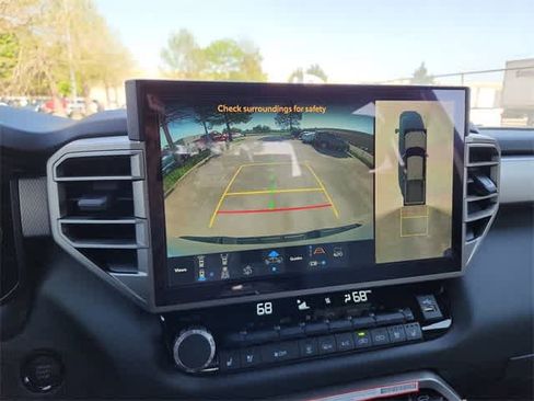 Used 2025 Toyota Tundra Limited image 24