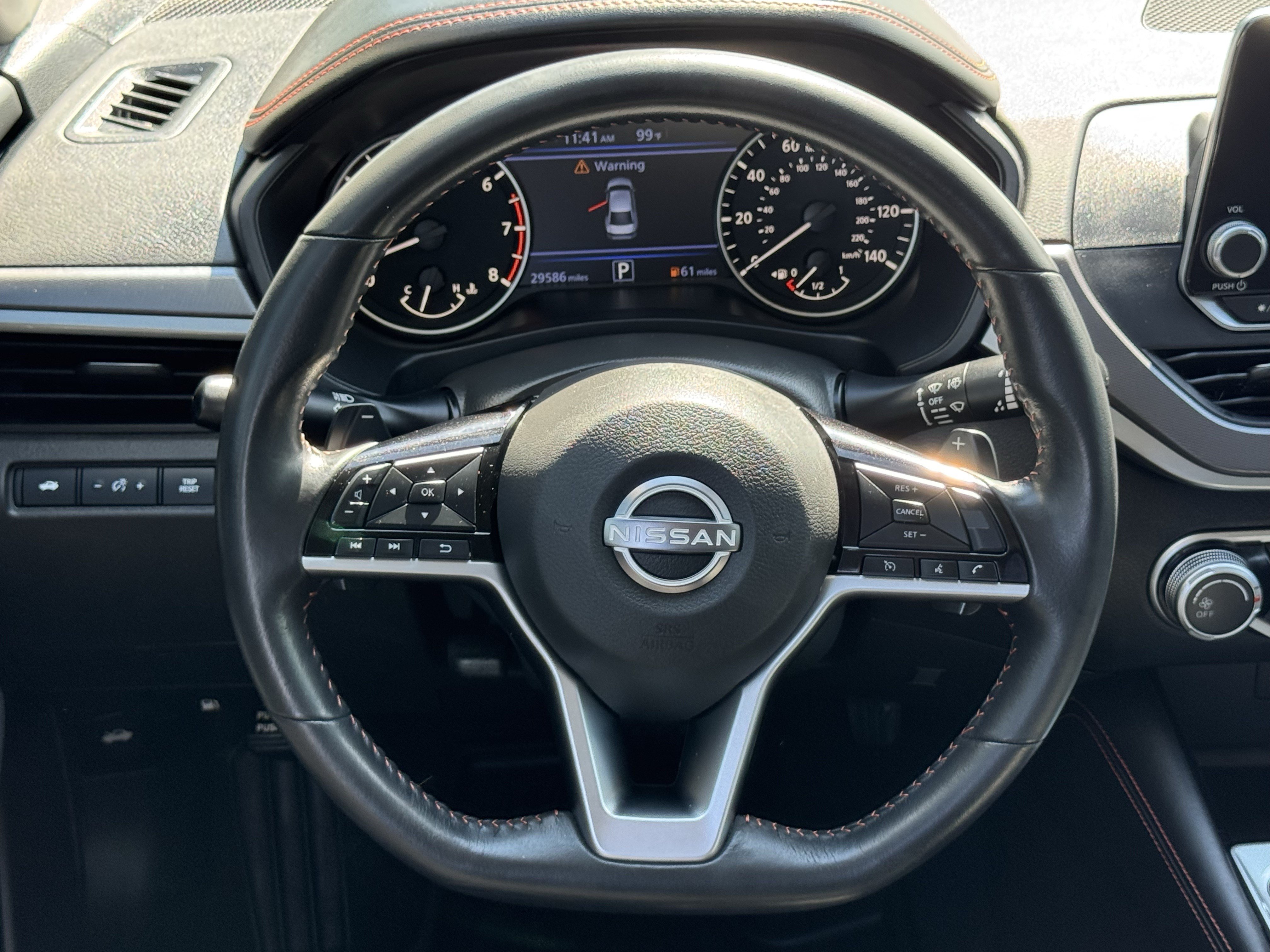 Used 2024 Nissan Altima 2.5 SR FWD image 11