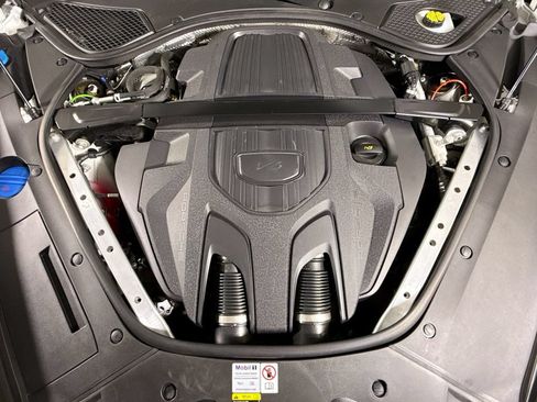 Certified 2023 Porsche Panamera 4 Platinum Edition AWD/4WD image 30