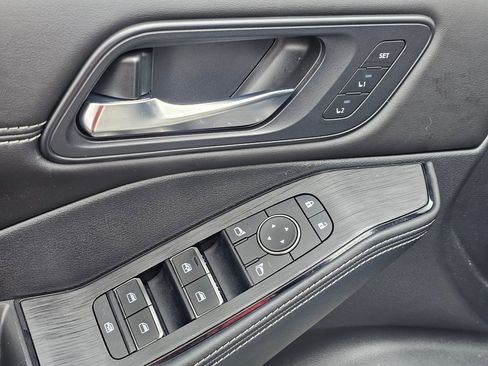 Used 2022 Nissan Rogue SL w/ SL Premium Package image 31