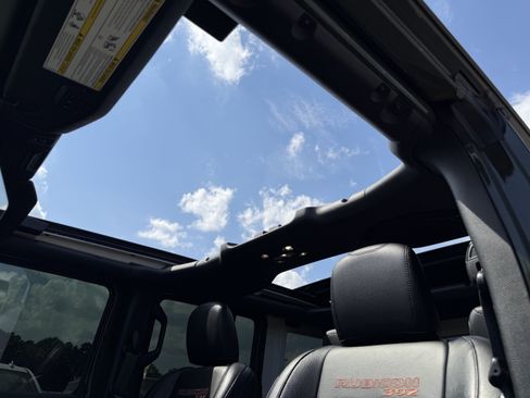 Used 2023 Jeep Wrangler Unlimited Rubicon 392 w/ Xtreme Recon 35" Tire Package AWD/4WD image 31