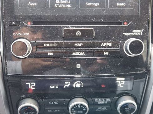 Used 2022 Subaru Ascent Limited w/ Technology Package image 18