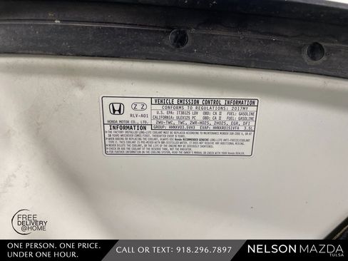 Used 2017 Honda Pilot Touring image 61