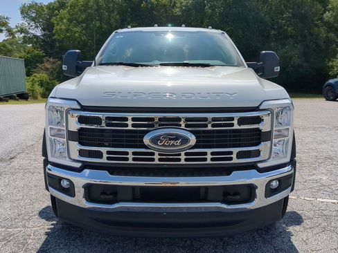 New 2025 Ford F450 XL image 7