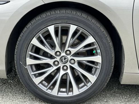 Used 2021 Lexus ES 350 w/ Premium Package FWD image 33