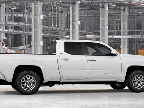 New 2026 Toyota Tacoma SR5 RWD image 12