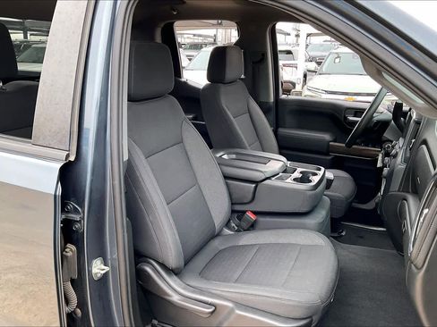 Used 2020 Chevrolet Silverado 1500 LT image 9