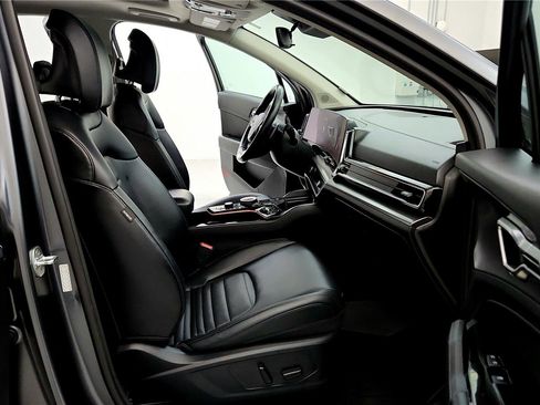 Used 2023 Kia Sportage SX Prestige image 17