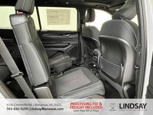 New 2025 Jeep Grand Cherokee L Laredo w/ Luxury Tech Group I image 12