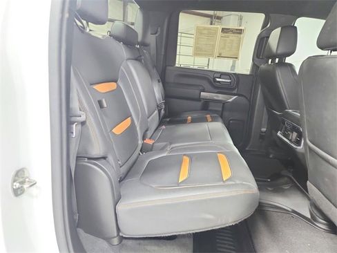 Used 2021 GMC Sierra 2500 AT4 image 39