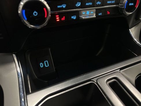 Used 2023 Ford F150 Lightning XLT image 35