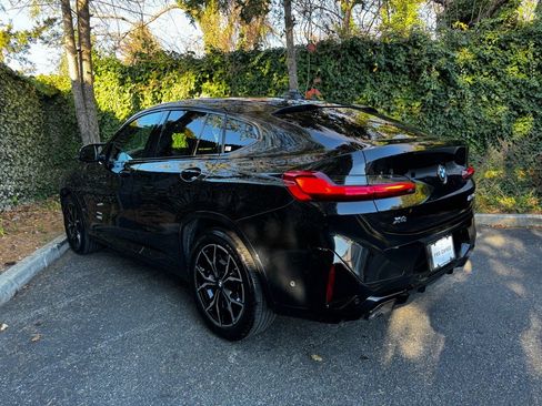Used 2023 BMW X4 M40i w/ Premium Package image 5