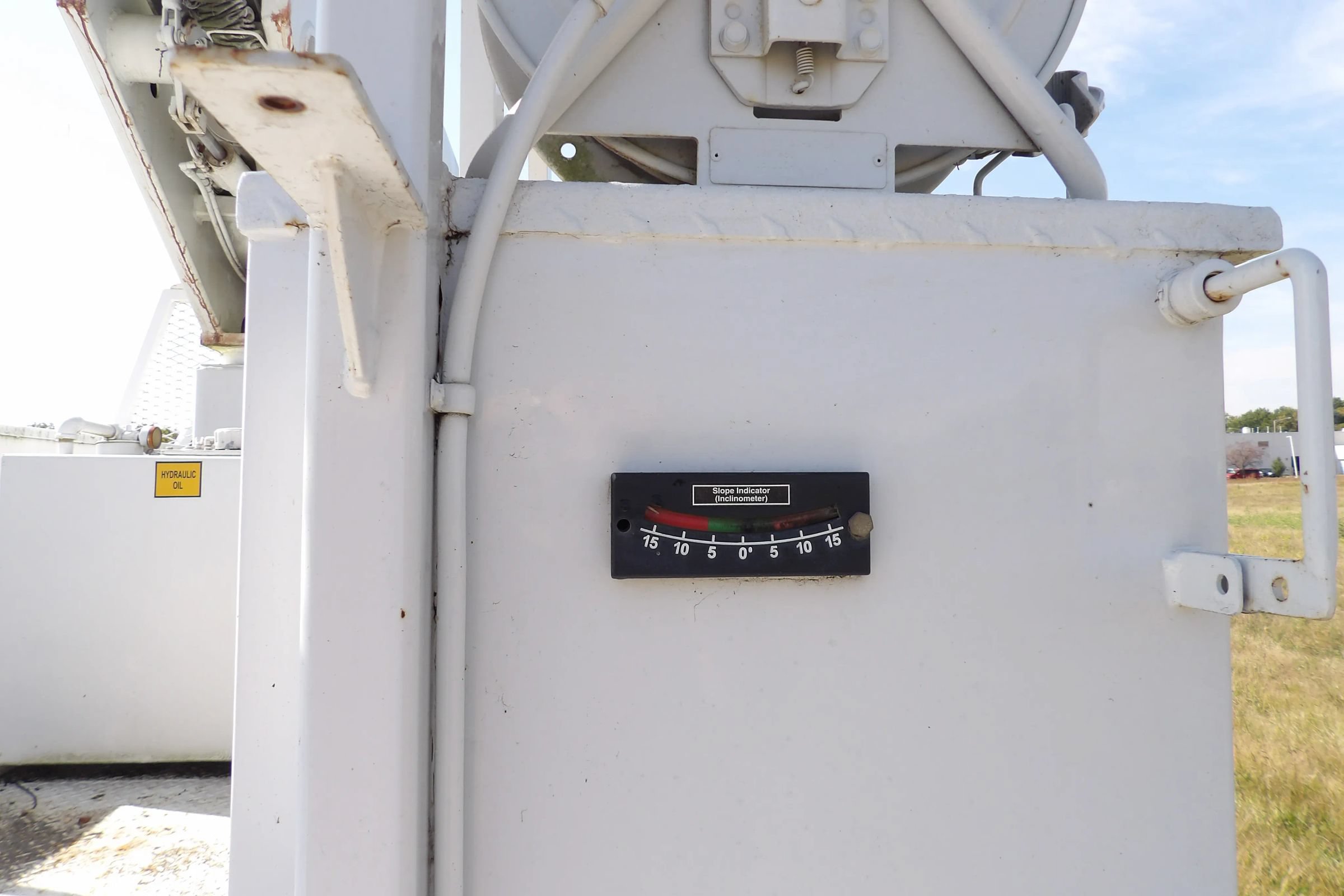 Used 2007 Ford F550 2WD Regular Cab Super Duty image 18