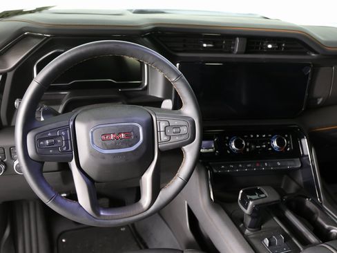 Certified 2025 GMC Sierra 1500 AT4 w/ AT4 Premium Package image 4