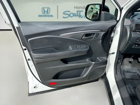 Certified 2022 Honda Pilot TrailSport image 20