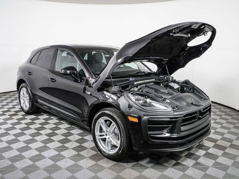 Certified 2026 Porsche Macan Turbo AWD/4WD image 36