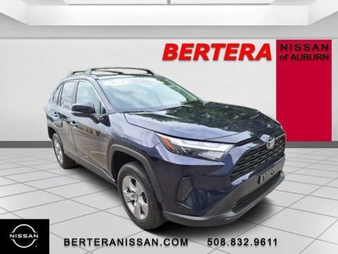 Used 2024 Toyota RAV4 XLE w/ Convenience Package AWD/4WD image 4