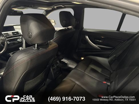Used 2018 BMW 330i Sedan RWD image 17