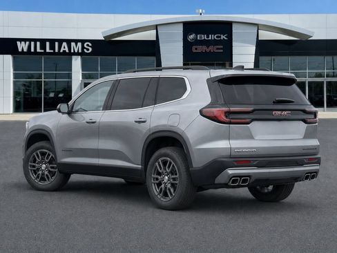 Used 2025 GMC Acadia Elevation FWD image 5