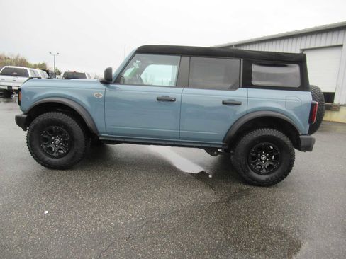 Used 2023 Ford Bronco Wildtrak image 8