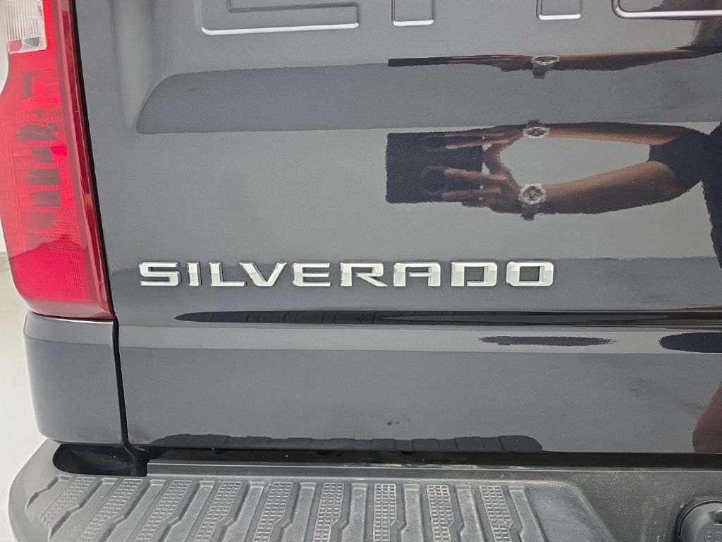 Used 2023 Chevrolet Silverado 1500 Custom AWD/4WD image 51